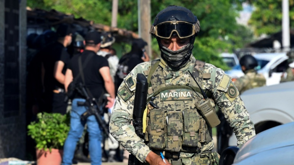 Hombres armados matan a 10 personas en un bar de M&eacute;xico