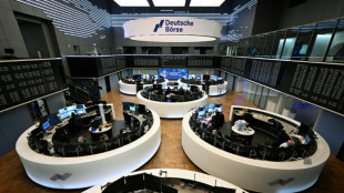 Moyen-Orient: la fragilit&eacute; de la tr&ecirc;ve dissipe le bref optimisme des march&eacute;s