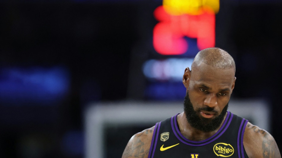 Schnelles Aus f&uuml;r die LA Lakers - was wird mit James?