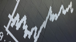 Institute senken ihre Prognosen f&uuml;r dieses und das kommende Jahr 