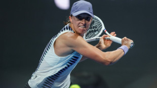 Swiatek, Rybakina fight back to reach Qatar Open quarter-finals