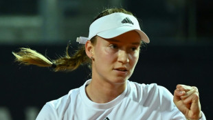 Rybakina vence Ostapenko e vai &agrave; final do WTA 1000 de Roma contra Kalinina