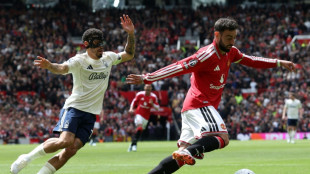 Fernandes equals Premier League assist record in Man Utd win, West Ham brace for Newcastle