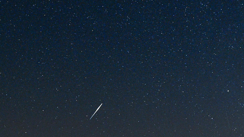 La cometa interstellare 3I/Atlas come una superstar