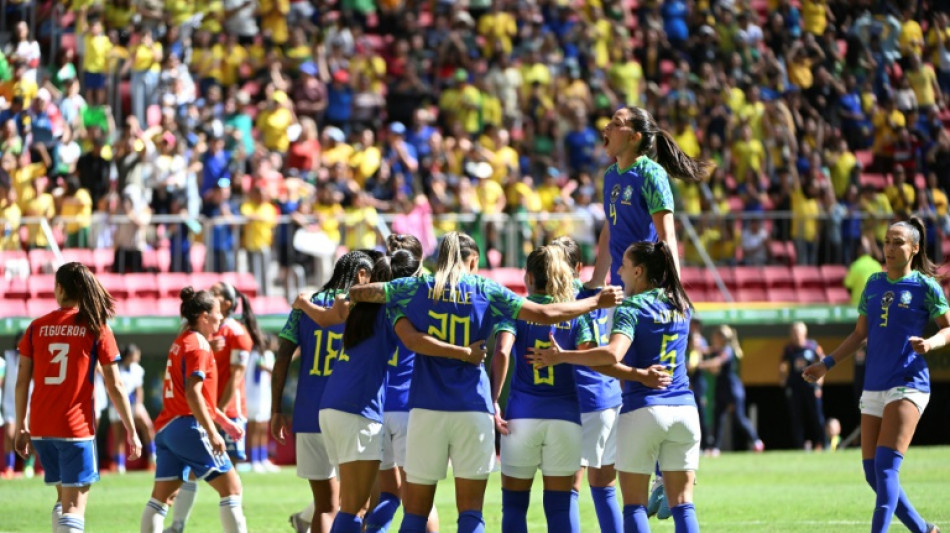 Brasil goleia Chile (4-0) no &uacute;ltimo amistoso antes da Copa do Mundo feminina