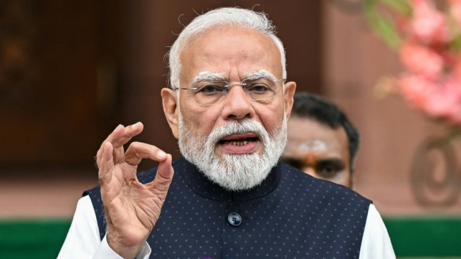 Fronde &eacute;tudiante en Inde: Modi promet de punir les fraudeurs, les manifestants persistent 