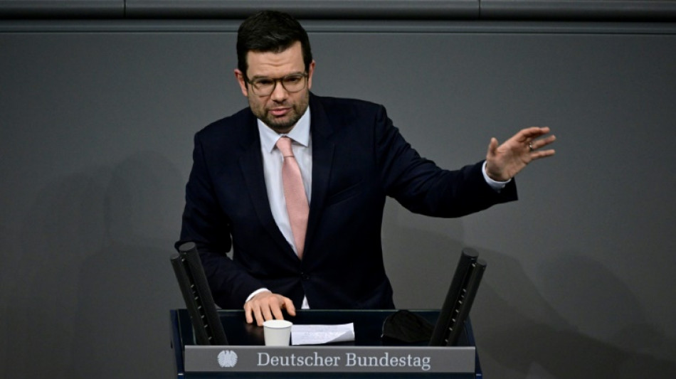 Buschmann ruft nach Festnahme von mutma&szlig;lichem Spion beim BND zu Wachsamkeit auf
