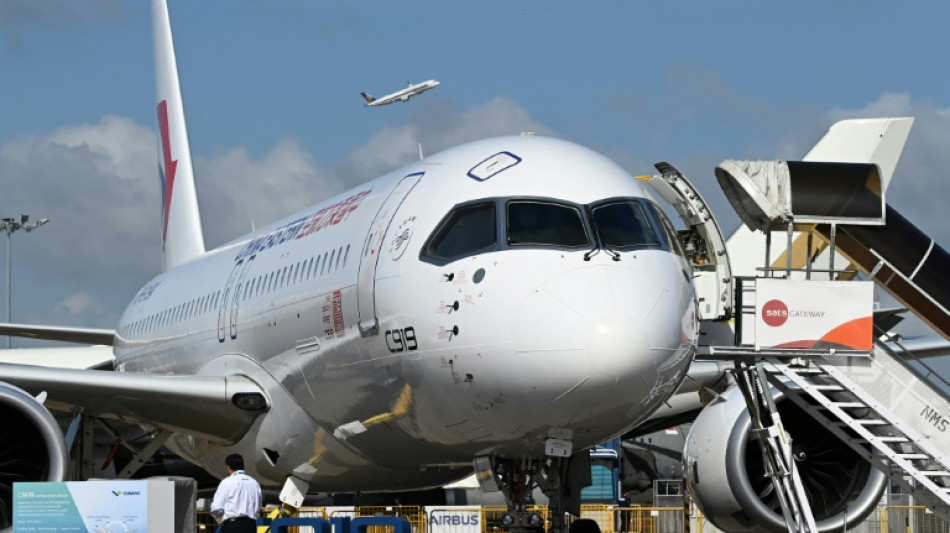 China busca compradores para su avi&oacute;n de pasajeros en la feria de Singapur