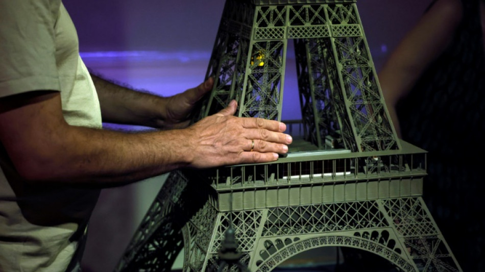 Acariciar el Parten&oacute;n o el Taj Mahal en Madrid, en un museo para ciegos