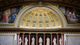 Le S&eacute;nat r&eacute;cup&egrave;re le budget de l'Etat, le compromis reste hors de vue