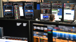 Borsa: l'Europa si conferma positiva, Milano +0,62% con Stellantis
