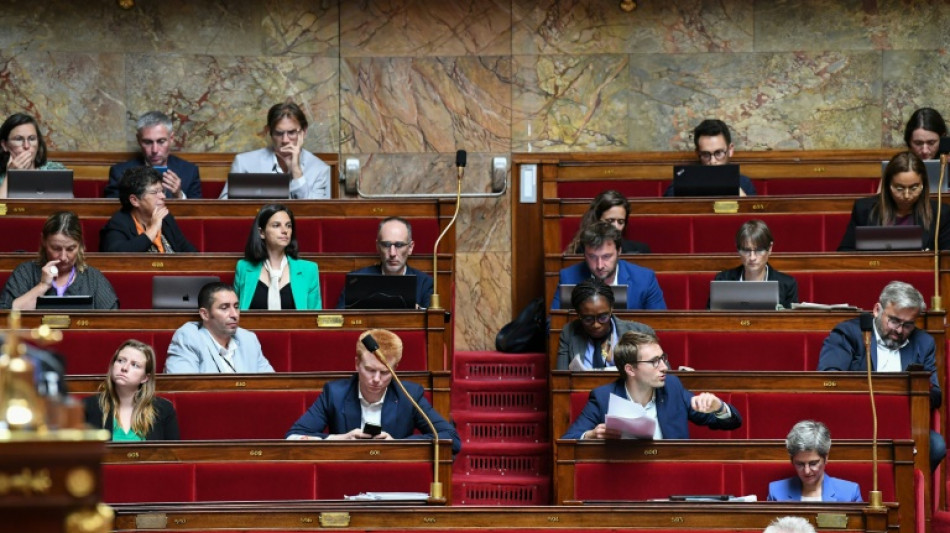 Apr&egrave;s quatre jours de tumulte, les d&eacute;put&eacute;s approuvent le second volet de mesures sur le pouvoir d'achat