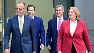 Die Koalition versucht mit umfangreichem Reformpaket den Befreiungsschlag