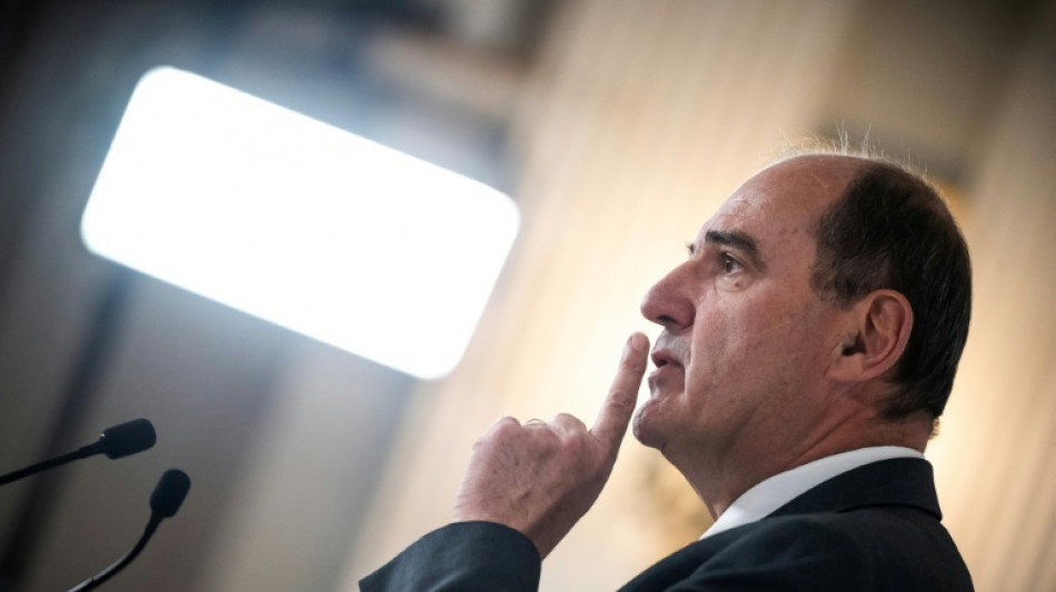 Jean Castex face &agrave; son premier bras de fer social &agrave; la SNCF