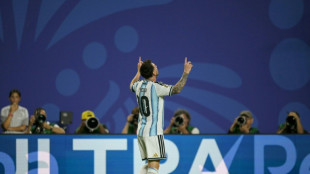 Messi tem atua&ccedil;&atilde;o hist&oacute;rica na Copa, que aguarda estreia de Ronaldo