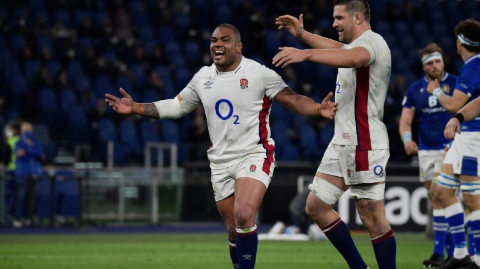 Six nations: l'Angleterre se relance en &eacute;crasant l'Italie