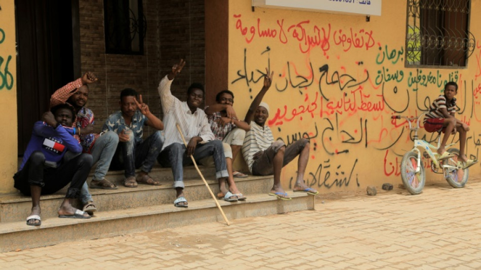 El ej&eacute;rcito de Sud&aacute;n se retira del di&aacute;logo nacional para facilitar la formaci&oacute;n de un gobierno civil