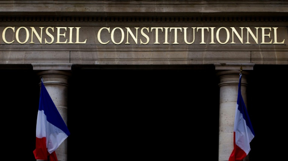 Entscheidung des Verfassungsrats &uuml;ber Rentenreform in Frankreich mit Spannung erwartet