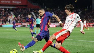 Raphinha critica suposto duplo padr&atilde;o na arbitragem espanhola