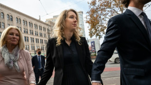 Hollywood escudri&ntilde;a a los titanes del Silicon Valley