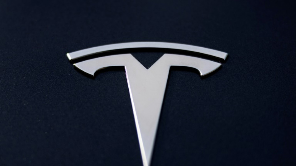 Les r&eacute;sultats de Tesla en recul au 2e trimestre apr&egrave;s une baisse de ses ventes