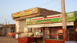 A Khartoum sans eau ni &eacute;lectricit&eacute;, les provisions se font rares