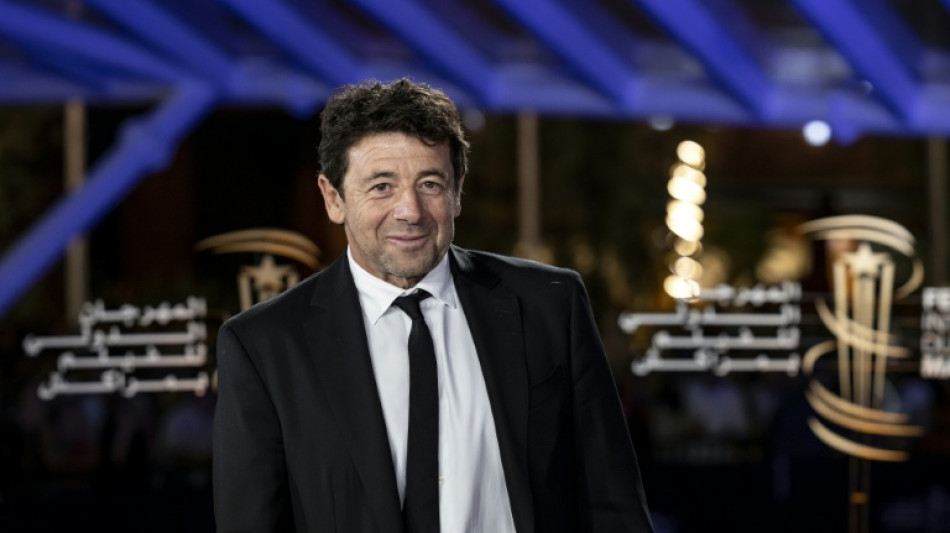&Iacute;cone do pop franc&ecirc;s Patrick Bruel &eacute; acusado de estupro e agress&atilde;o sexual