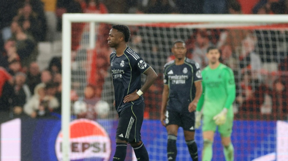 Atual campe&atilde;o PSG e Real Madrid ter&atilde;o que disputar repescagem da Champions