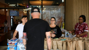 Sem ajuda alimentar do governo, 'não como': o drama de milhões nos EUA