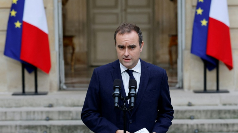 Macron nomeia novamente Lecornu como primeiro-ministro da Fran&ccedil;a