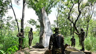 "Racines du ciel" dans les savanes ivoiriennes: les &eacute;co-guerriers de la Como&eacute;