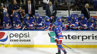 Finale Conf&eacute;rence Est NHL: les NY Rangers dominent Tampa Bay Lightning en ouverture