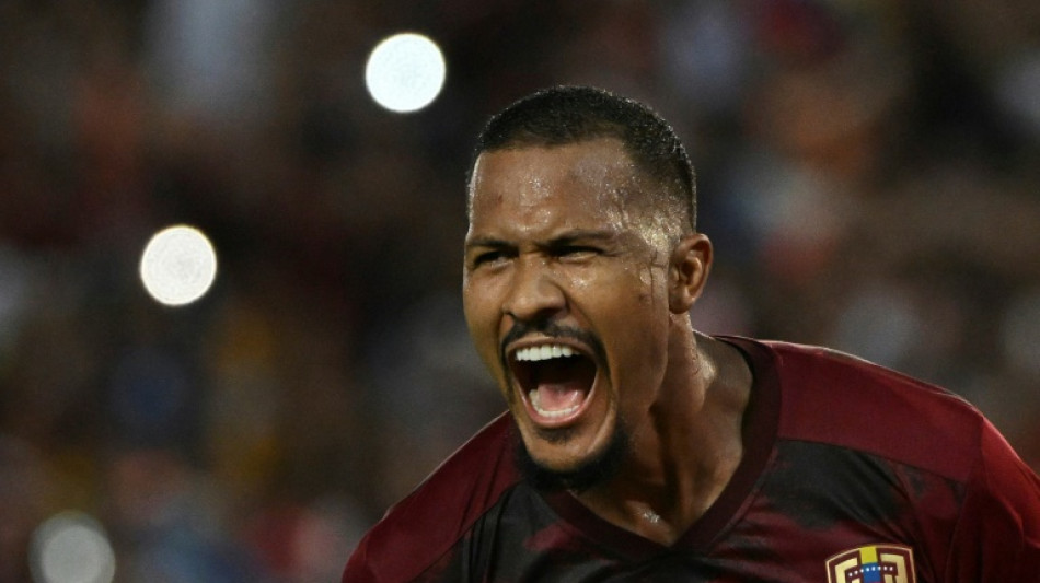 Venezuela vence Paraguai com gol de p&ecirc;nalti no fim pelas Eliminat&oacute;rias da Copa-2026