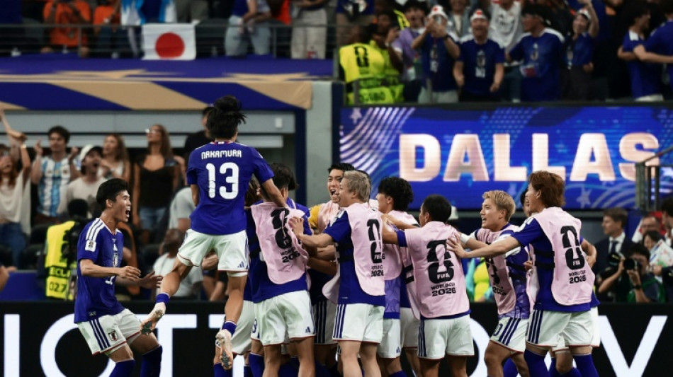 Jap&atilde;o arranca empate com Pa&iacute;ses Baixos (2-2) na abertura do Grupo F da Copa do Mundo