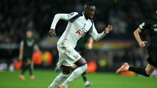 Kolo Muani drops out of France squad with broken jaw