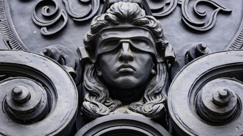 Gericht: Hessische Sparkasse muss rechtsextremistischer Partei Konto eröffnen