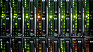 Nuova batteria quantistica apre la strada alla ricarica quasi istantanea