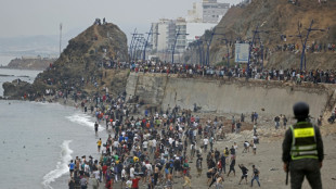 Des rumeurs, un d&eacute;ferlement: chaos &agrave; la fronti&egrave;re entre le Maroc et Ceuta