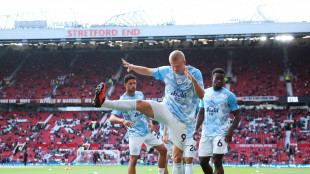 Arbitri ammettono errore Var sul gol di Haaland nel derby di Manchester, &egrave; polemica