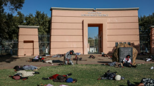Sobrevivientes de masacre de 1960 en Sud&aacute;frica demandan al Estado