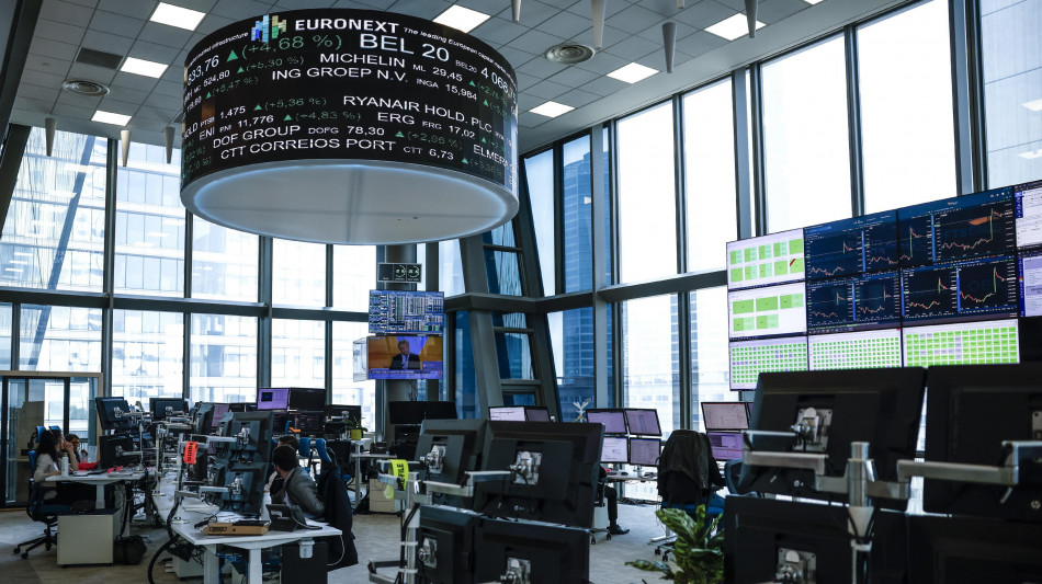 Borsa: Europa debole, effetto Iran e rialzi Bce, Milano -1,5%