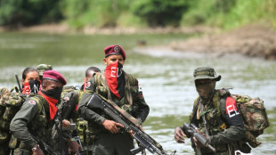 Colombian guerrillas offer peace talks with Petro successor