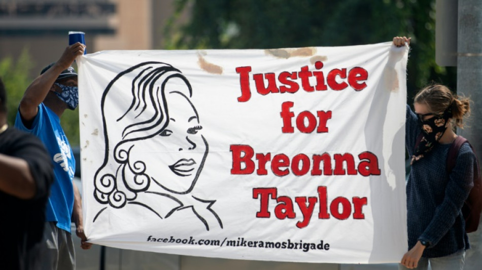Ex-policial dos EUA &eacute; condenado a quase 3 anos de pris&atilde;o por morte de Breonna Taylor