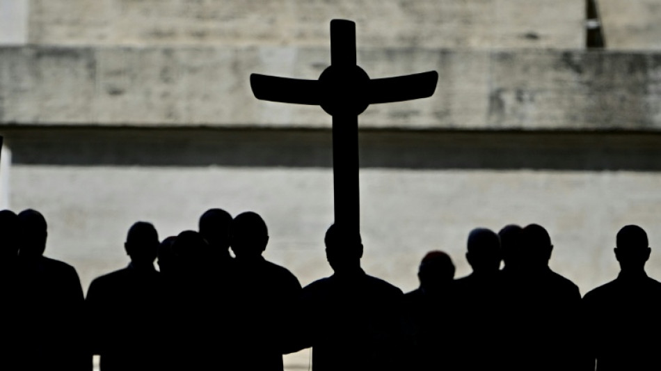 Missbrauch in katholischer Kirche: Erzdi&ouml;zese M&uuml;nchen zahlt Schmerzensgeld an Betroffenen