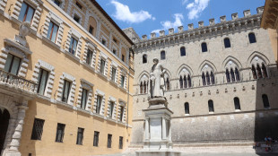 Il risiko bancario non scalda la Borsa, Mps +0,6%