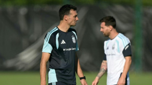 Messi ser&aacute; o melhor 'at&eacute; quando quiser', diz Scaloni