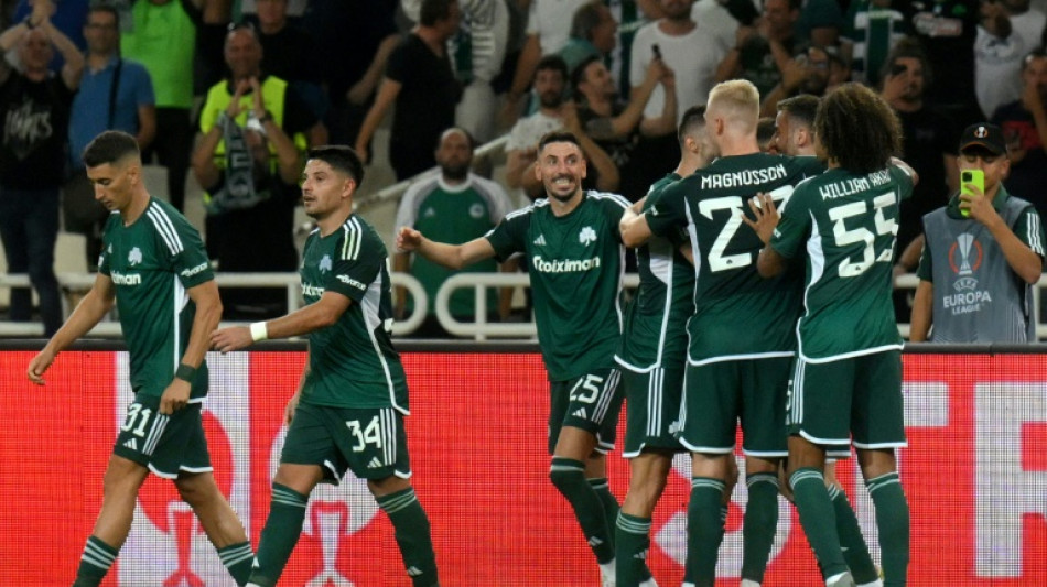 Villarreal volta &agrave; Liga Europa com derrota (2-0) para o Panathinaikos