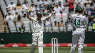Australia lead by 100 after Inglis century