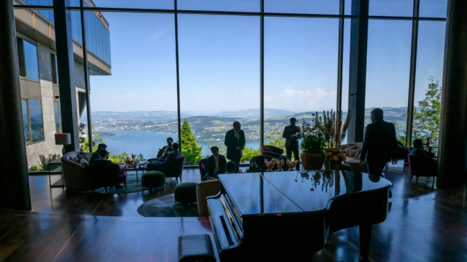 Le B&uuml;rgenstock, nid d'aigle pris&eacute; de la jet-set et th&eacute;&acirc;tre de n&eacute;gociations Iran/Etats-Unis