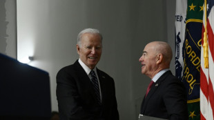 Republicanos avanzan para abrir un juicio pol&iacute;tico al jefe de migraci&oacute;n de Biden